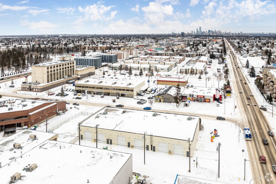 More Photos Of 10016 167 St NW, Edmonton Showroom For Lease