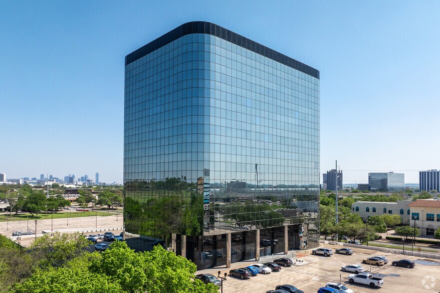 More Photos Of 1349 Empire Central Dr, Dallas Office For Lease
