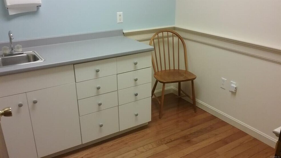 More Photos Of 20 S Anguilla Rd, Pawcatuck Office For Sale