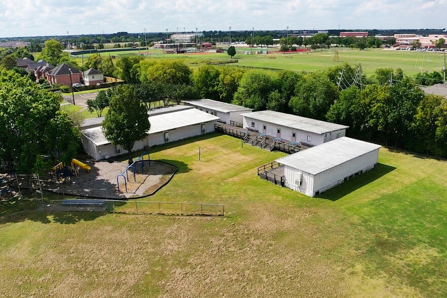 More Photos Of 7400 Eldridge Pky, Houston Schools For Sale