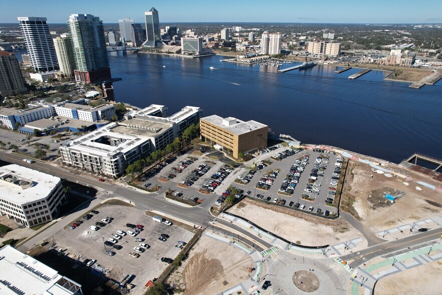 More Photos Of 1701 Prudential Dr, Jacksonville Office Residential For Sale