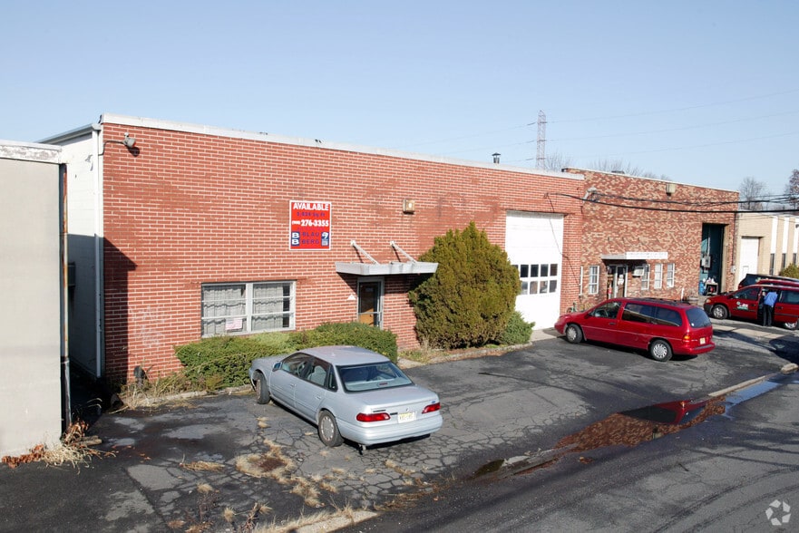 More Photos Of 1015 Pennsylvania Ave, Linden Manufacturing For Sale