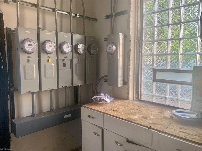 More Photos Of 3634 Bosworth Rd, Cleveland Apartments For Sale