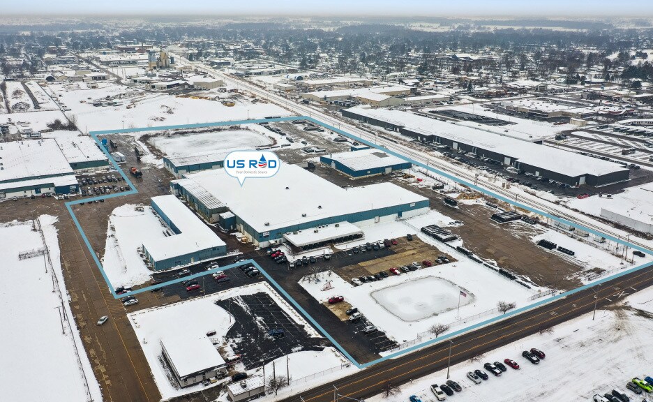 More Photos Of 502 S Oakland Ave, Nappanee Manufacturing For Sale