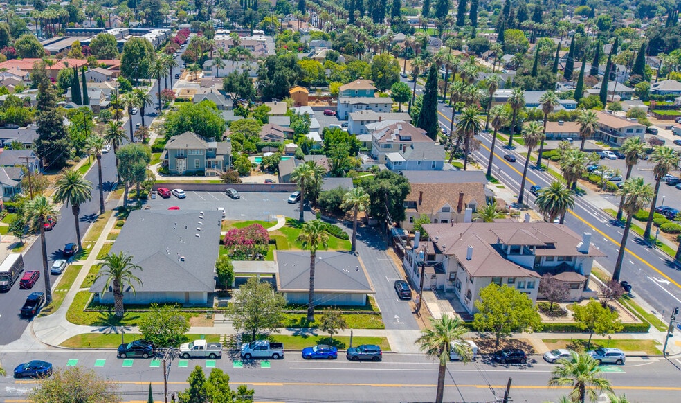 Primary Photo Of 16 E Fern Ave, Redlands Medical For Sale