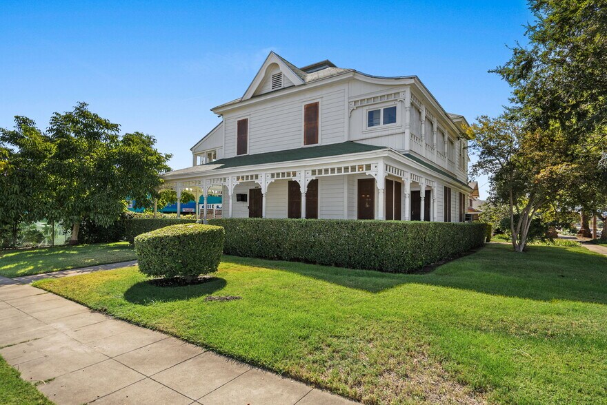 More Photos Of 591 W 9th St, San Bernardino Office For Sale