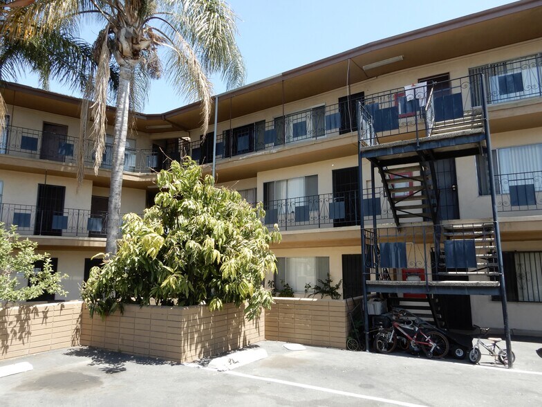 More Photos Of 10355 Long Beach Blvd, Lynwood Apartments For Sale