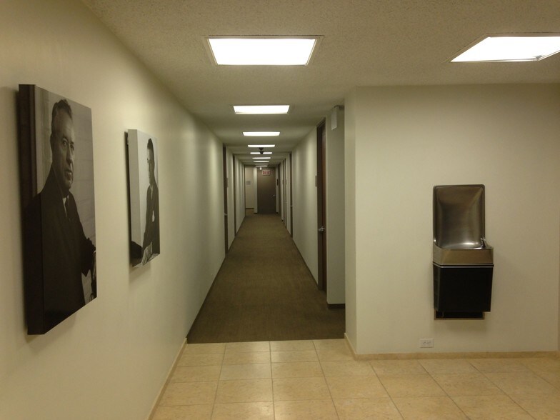 More Photos Of 8616 La Tijera Blvd, Los Angeles Office For Lease