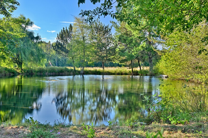 More Photos Of 3900 Holland Rd loop, Cave Junction Winery Vineyard For Sale