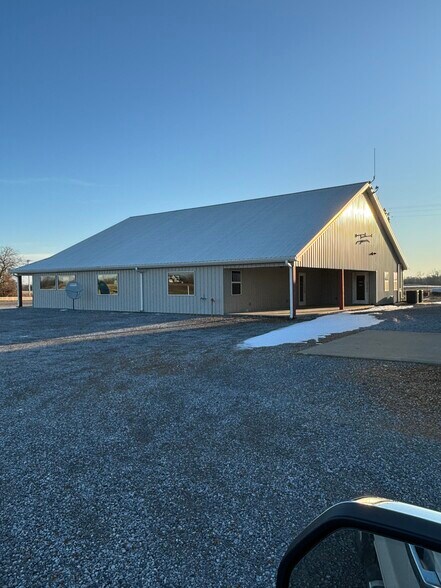 More Photos Of 9625 KY-121, Fancy Farm Warehouse For Sale