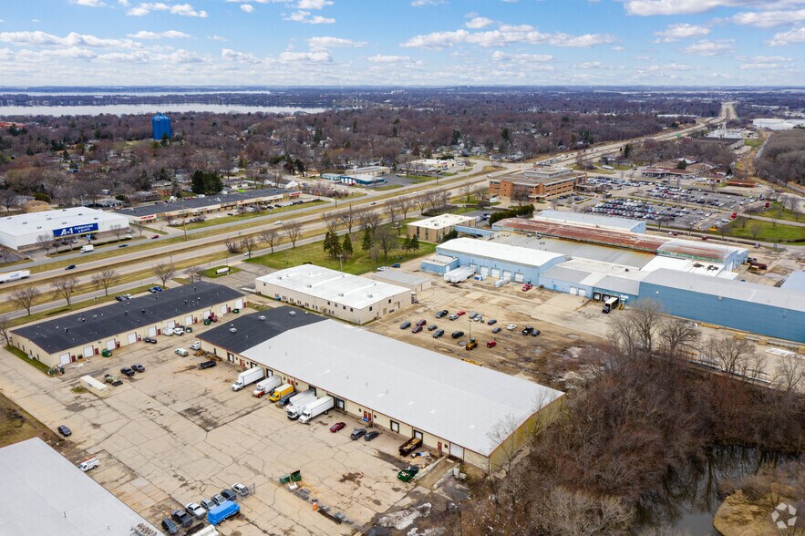 More Photos Of 2041 S Stoughton Rd, Madison Warehouse For Lease
