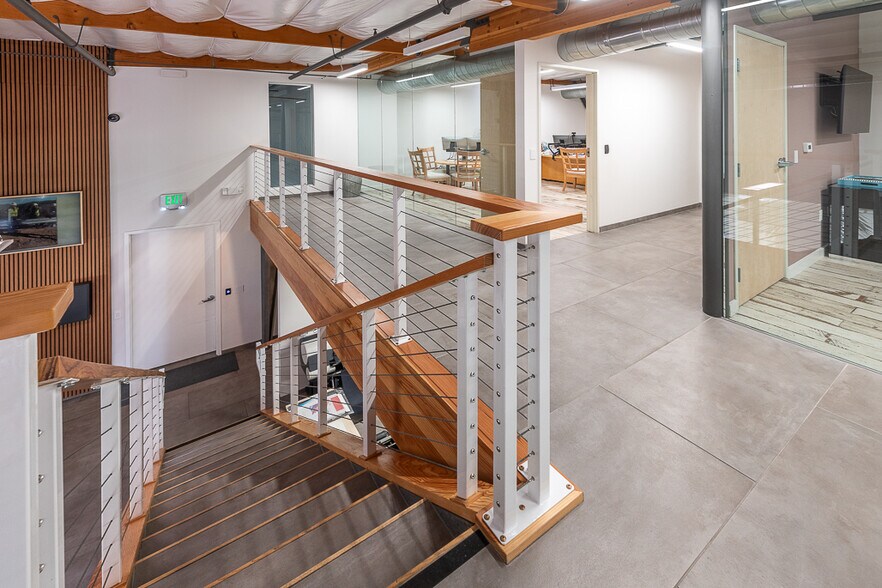 More Photos Of 12610 Saticoy St S, North Hollywood Warehouse For Sale
