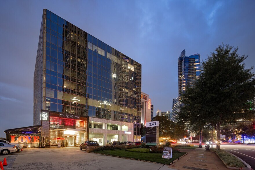 More Photos Of 3379 Peachtree Rd NE, Atlanta Coworking Space