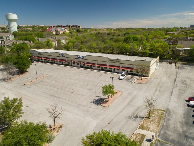 More Photos Of 4903 Golden Quail, San Antonio Storefront Retail Office For Sale
