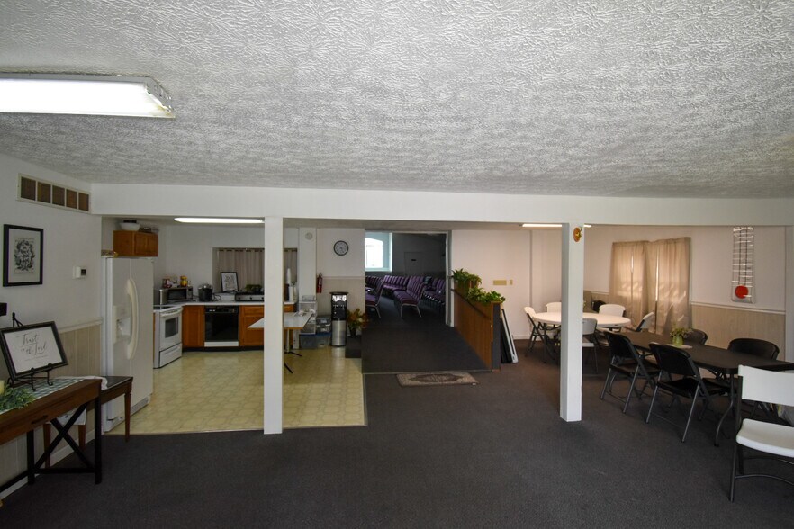 More Photos Of 65 Highland Ave, Lancaster Religious Facility For Sale