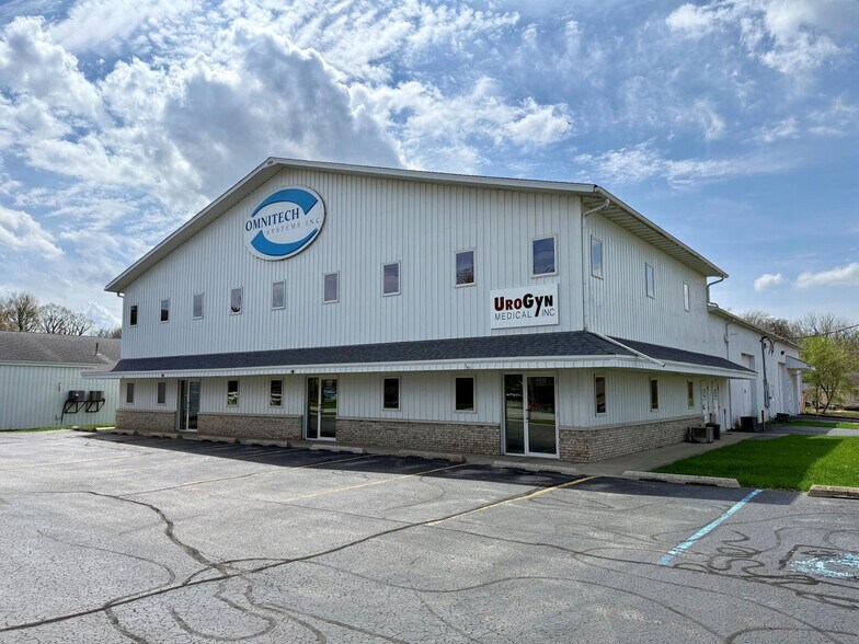 More Photos Of 450 Campbell St, Valparaiso Service For Lease