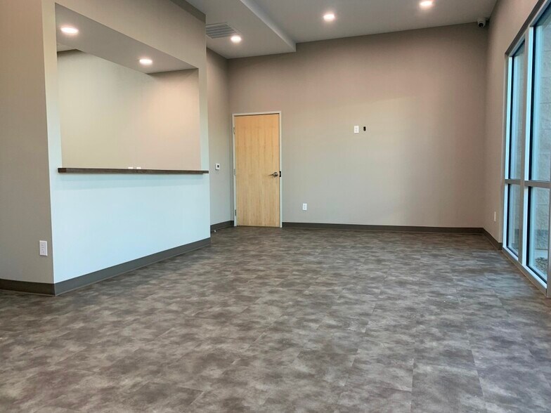 More Photos Of 2960 W Horizon Ridge Pky, Henderson Medical For Sale