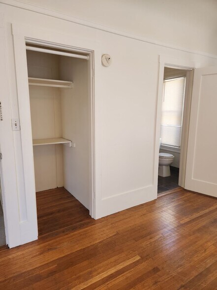 More Photos Of 3227-3231 Telegraph Ave, Oakland Apartments For Sale