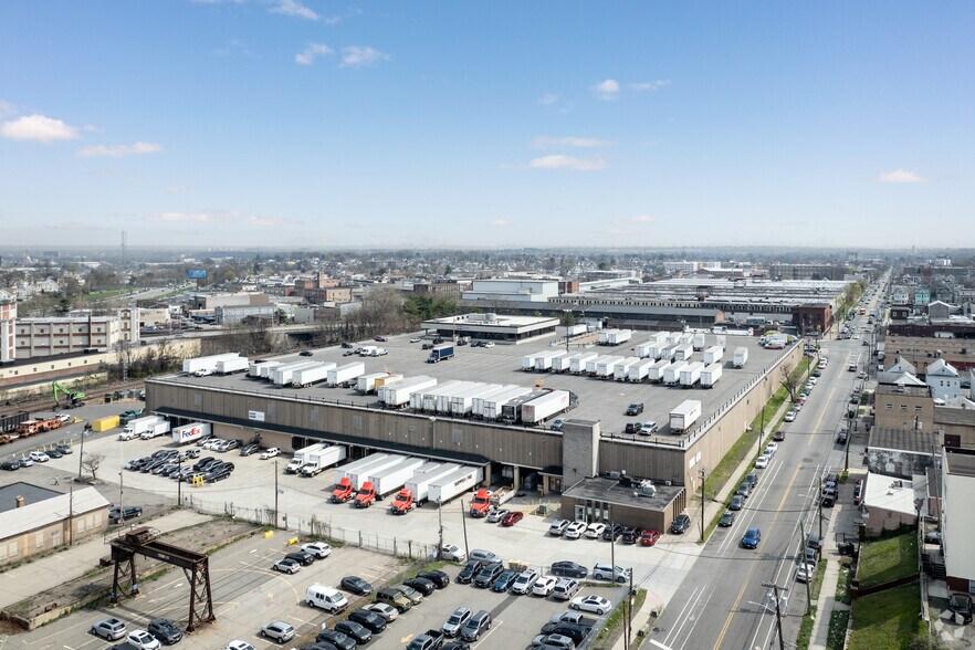 More Photos Of 1200 Madison Ave, Paterson Warehouse For Lease
