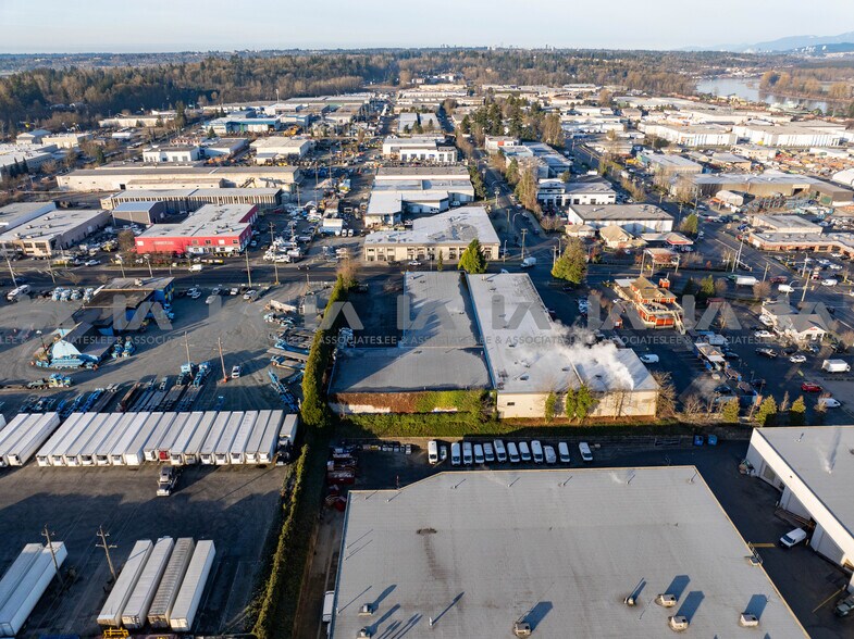 More Photos Of 9520 192nd St, Surrey Warehouse For Lease