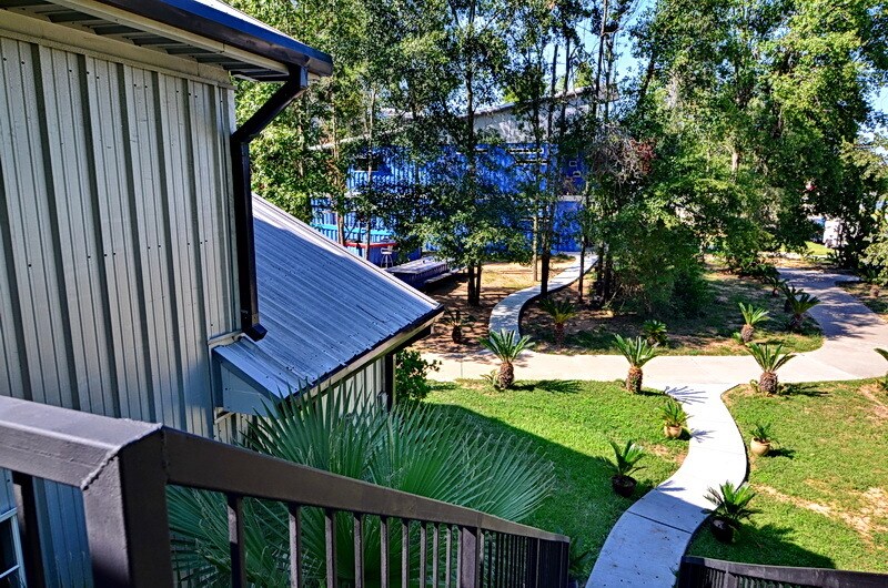 More Photos Of 701 Sawdust Rd, Spring Unknown For Lease