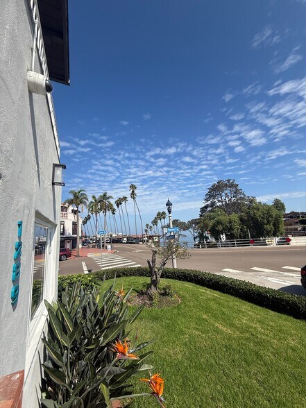 More Photos Of 7880 Exchange Pl, La Jolla Freestanding For Lease