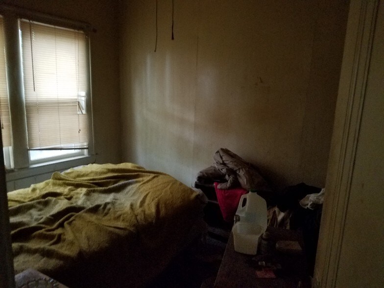 More Photos Of 3425 E 128th St, Cleveland Apartments For Sale