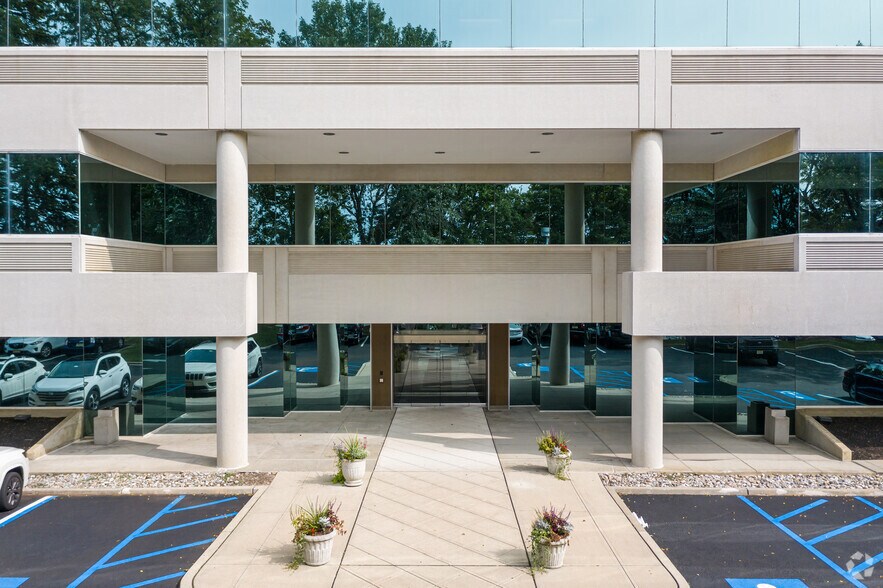 More Photos Of 1030 Broad St, Shrewsbury Unknown For Lease