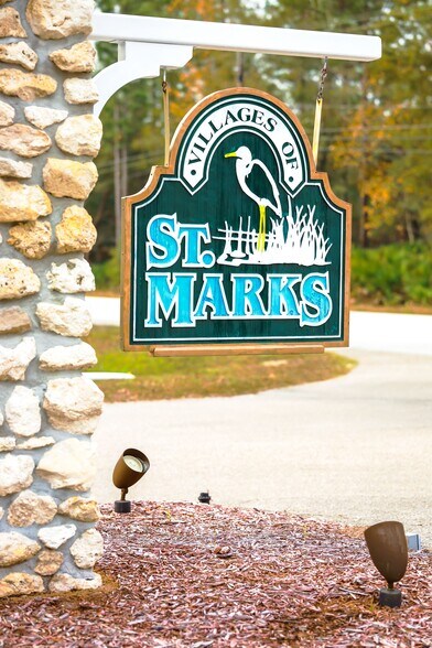 More Photos Of 30 Old Palmetto Path, Saint Marks Restaurant For Sale