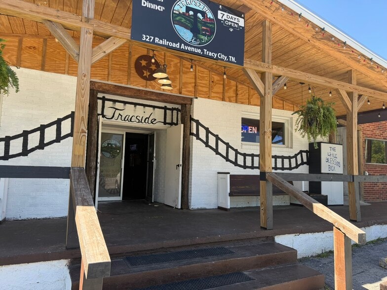 More Photos Of 327 Railroad Ave, Tracy City General Retail For Sale