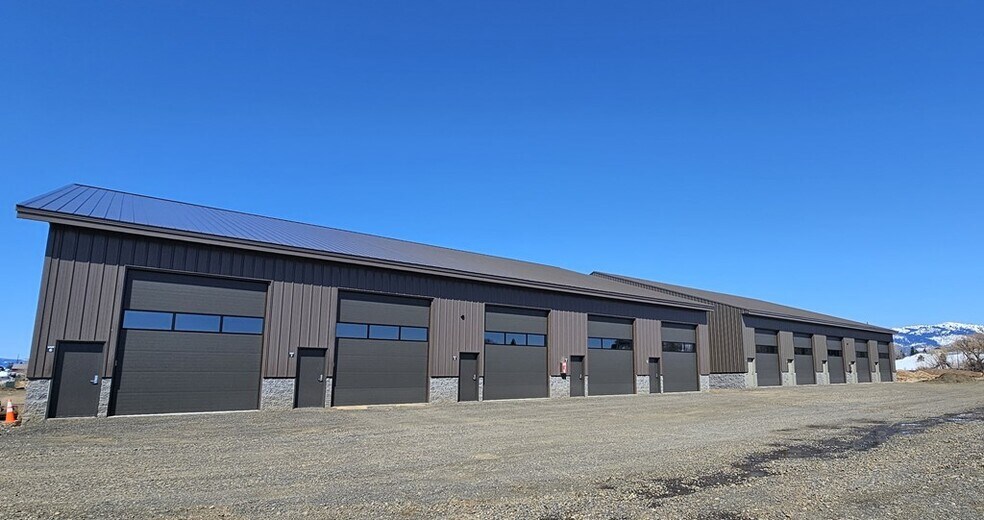 More Photos Of 39 Sunbridge Dr, McCall Self Storage For Sale