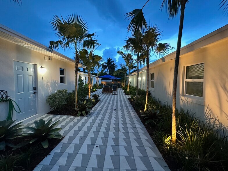 More Photos Of 351 NE 7th Ave, Delray Beach Apartments For Sale