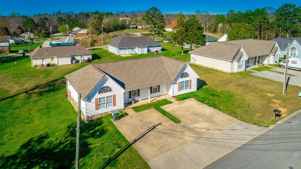 More Photos Of 14 Clara Dr, Ringgold Multifamily For Sale