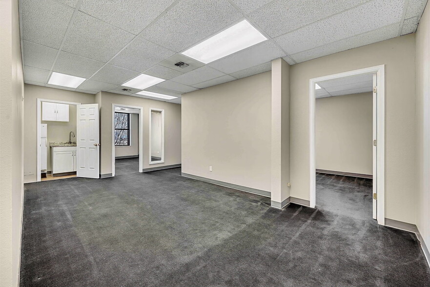 More Photos Of 6535 S Dayton St, Greenwood Village Office For Lease