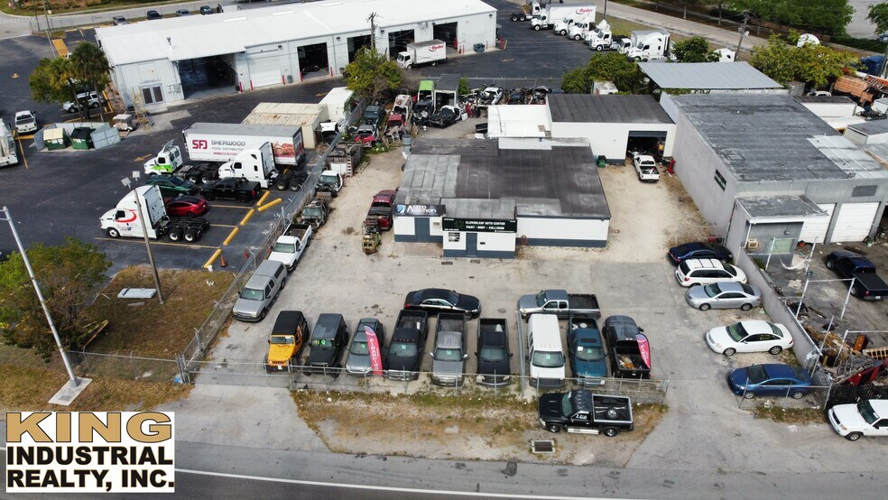 Primary Photo Of 17410 NW 2nd Ave, Miami Auto Repair For Sale