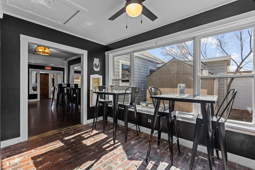 More Photos Of 615 N Sam Houston Ave, Odessa Restaurant For Sale