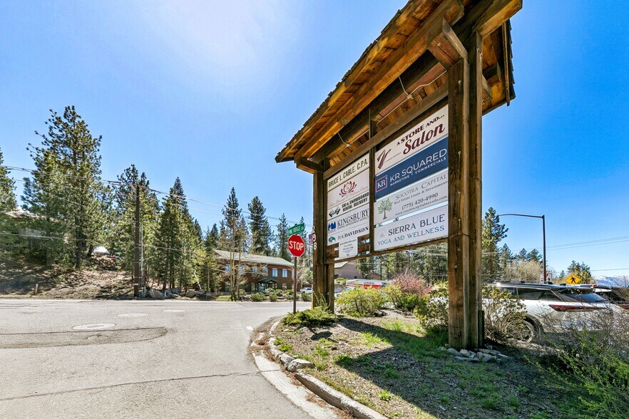 More Photos Of 298 Kingsbury Grade, Stateline Storefront Retail Office For Lease