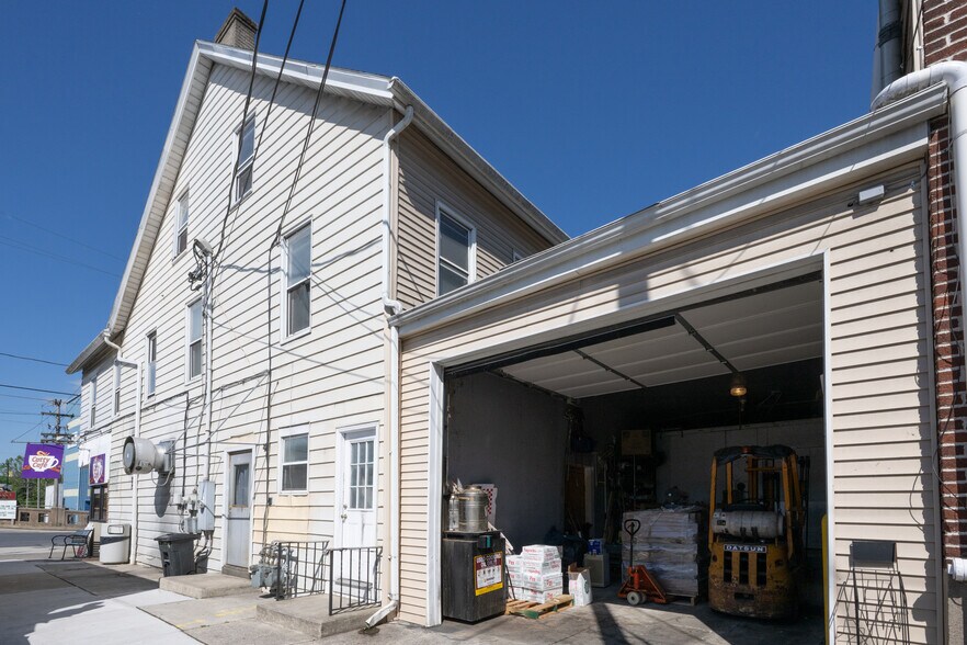 More Photos Of 601 Front St, Catasauqua Restaurant For Sale