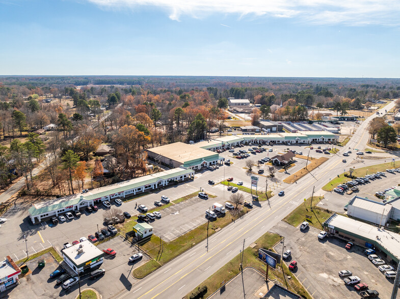 Primary Photo Of 3801 Camden Rd, Pine Bluff Storefront For Sale