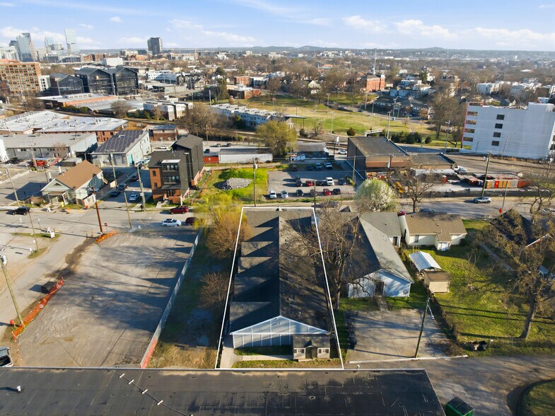 More Photos Of 415 Humphreys St, Nashville Apartments For Sale