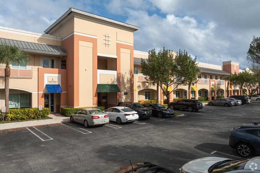 Primary Photo Of 601 N Congress Ave, Delray Beach Medical For Lease
