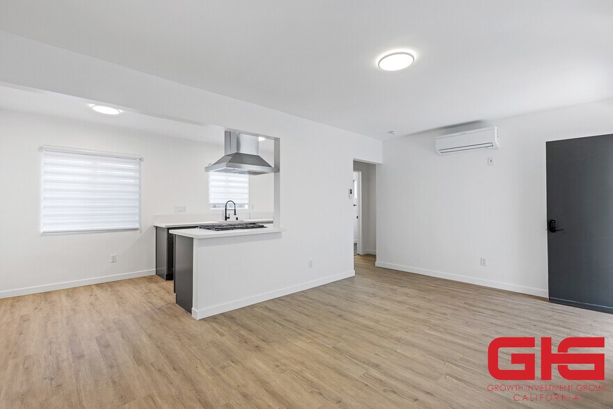 More Photos Of 521 E Live Oak Ave, Arcadia Apartments For Sale