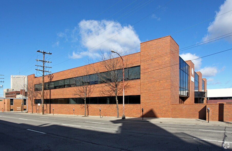 More Photos Of 195 N Grant Ave, Columbus Office For Sale