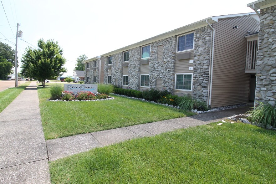 More Photos Of 430 Adams St, Paducah Apartments For Sale