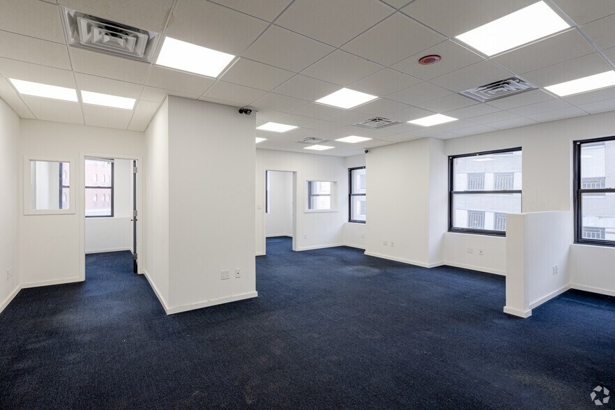 More Photos Of 35 Journal Sq, Jersey City Medical For Lease