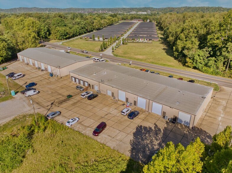 More Photos Of 2242 Williams Hwy, Williamstown Light Distribution For Sale