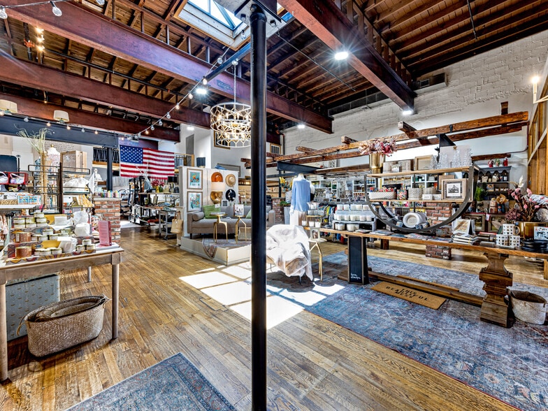 More Photos Of 36 & 44 E Main St., Brevard Storefront Retail Office For Sale