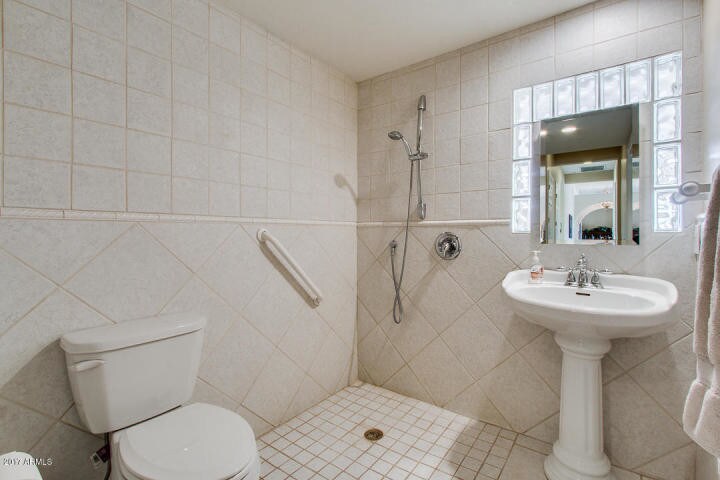 More Photos Of 1722 E Tamar Rd, Phoenix Assisted Living For Sale