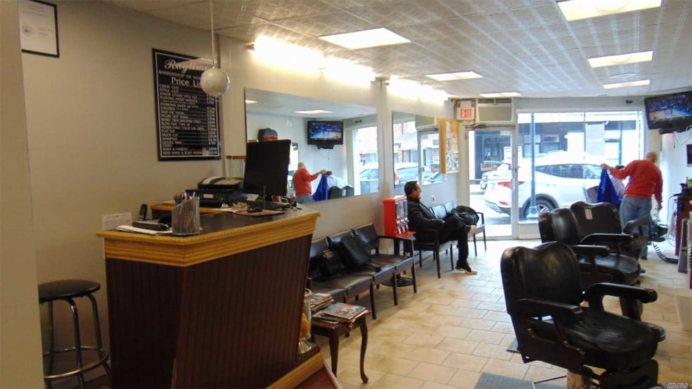 More Photos Of 1012-1016 Broadway, Woodmere Apartments For Lease