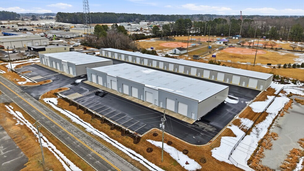More Photos Of 4771 Reedy Branch Rd, Winterville Warehouse For Lease